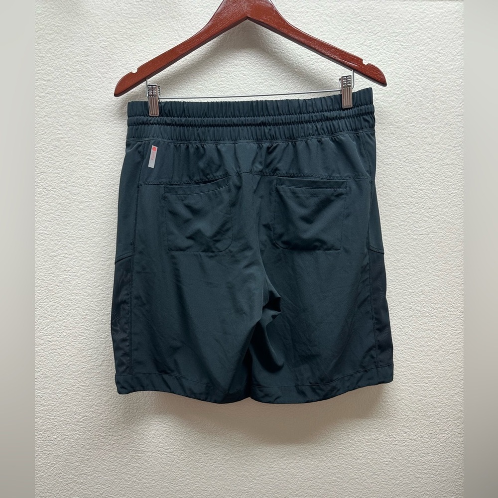 Zella Outside Adventure Bermuda Shorts - Picture 3 of 7